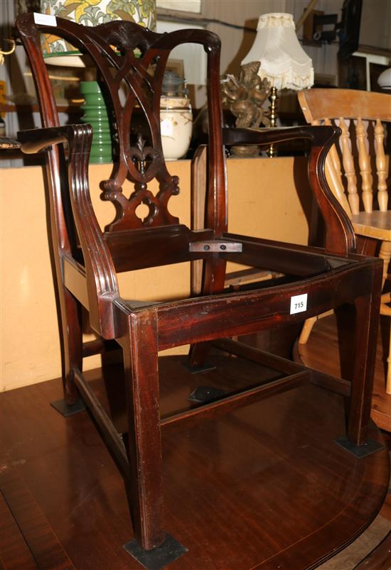Chippendale style chair (no seat)(-)